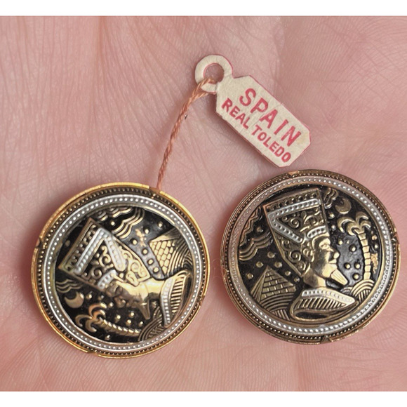 Vintage Round Damascene Clip On Earrings Spain Toledo Egyptian Pharaoh Pyramid - Picture 8 of 9